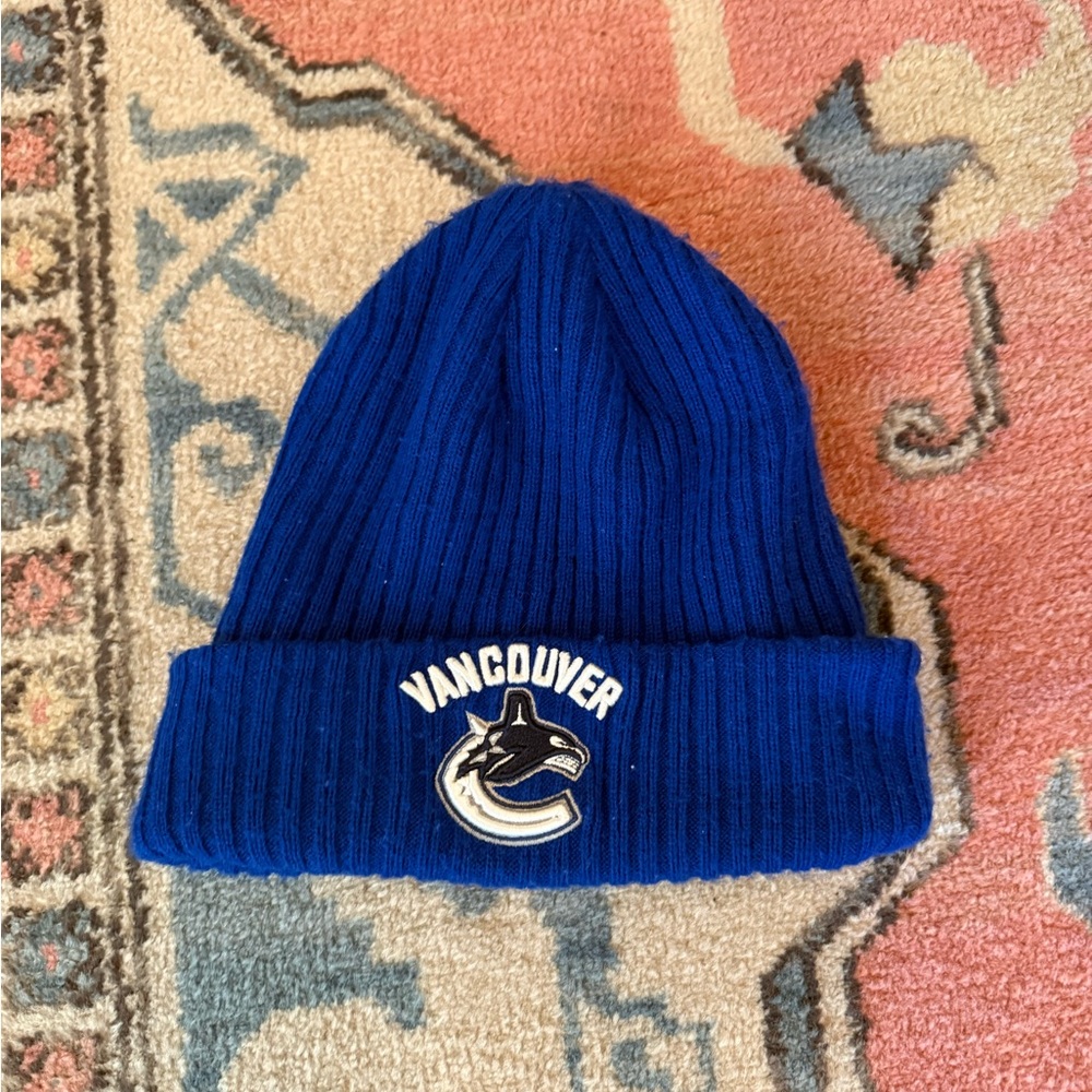 Fanatics Vancouver Canucks Knit Beanie